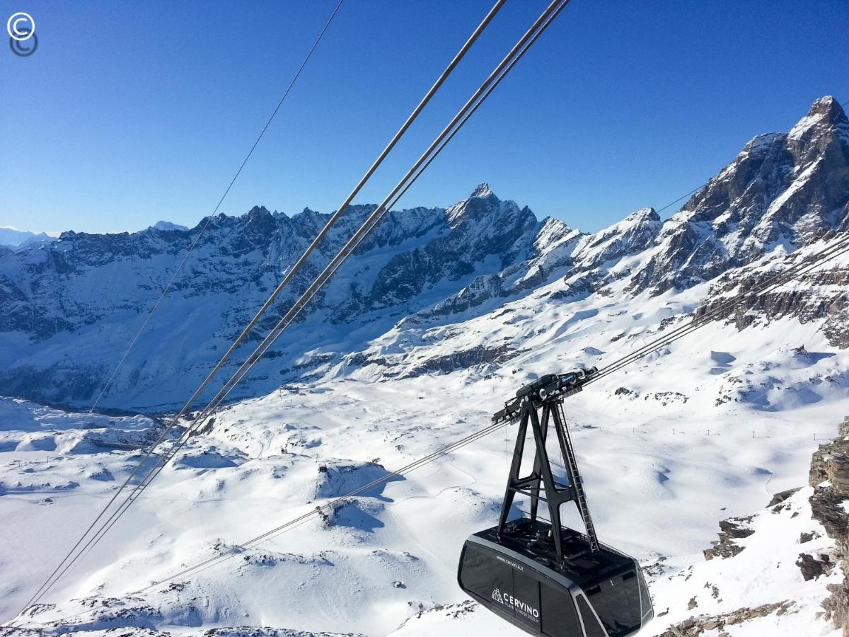 Breuil Cervinia Near Funicular Apartment With Private Garage Luaran gambar